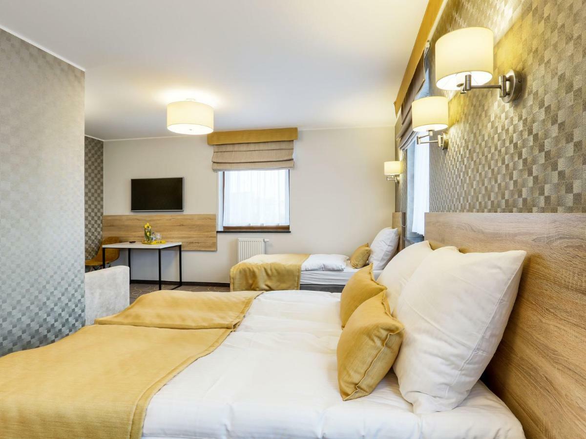Hotel Antek Zlinice Eksteriør bilde