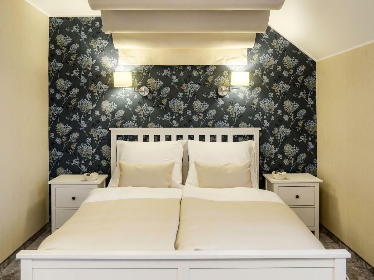 Hotel Antek Zlinice Eksteriør bilde